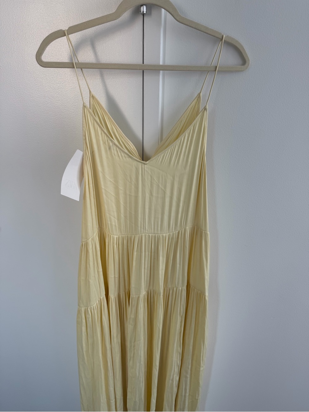 Zara LONG RUCHED SATIN DRESS - Picture 4 of 4